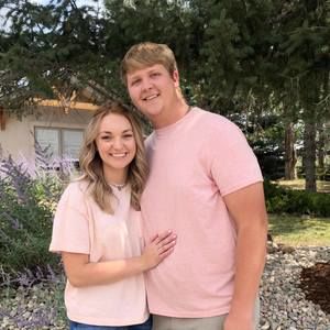 Meet your Posher, Chloe